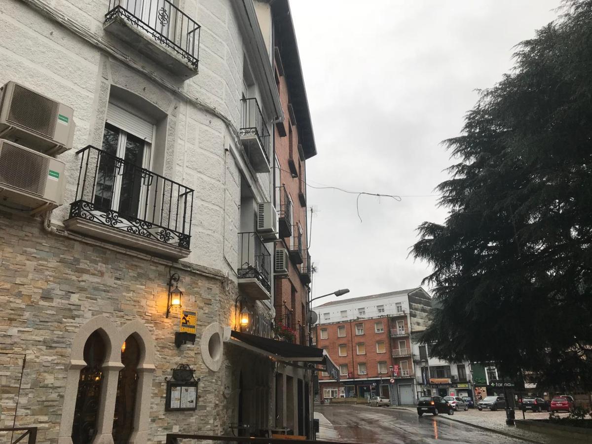 Ferienwohnung Charcos De Gredos Arenas de San Pedro Exterior foto